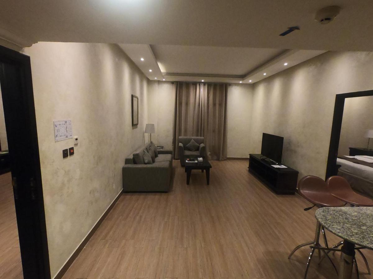 Le Park Hotel Doha Exterior photo