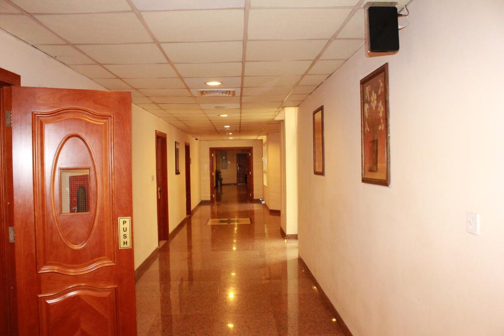 Le Park Hotel Doha Exterior photo