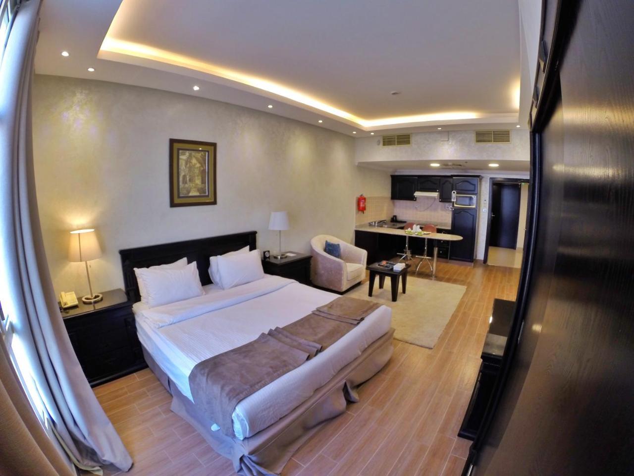 Le Park Hotel Doha Exterior photo
